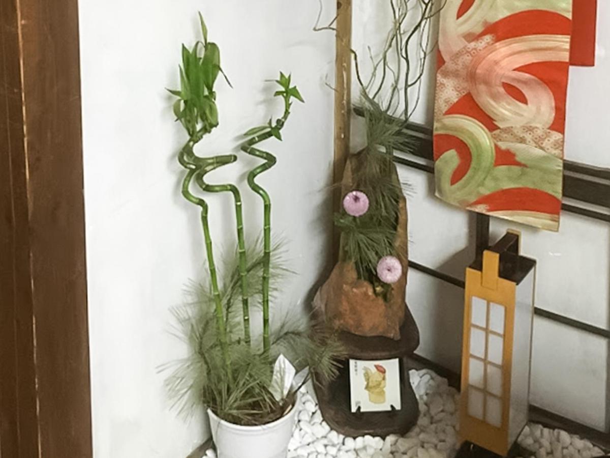 柏屋旅馆 *