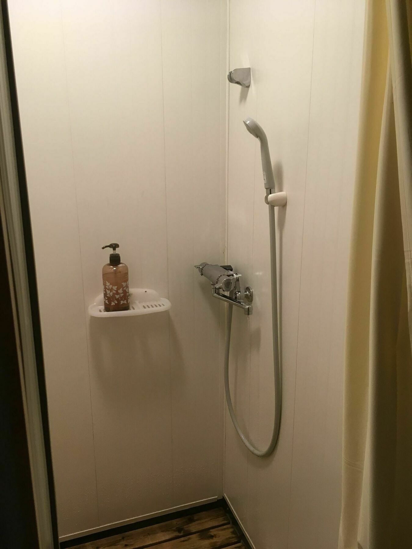 招待所 柏屋旅馆